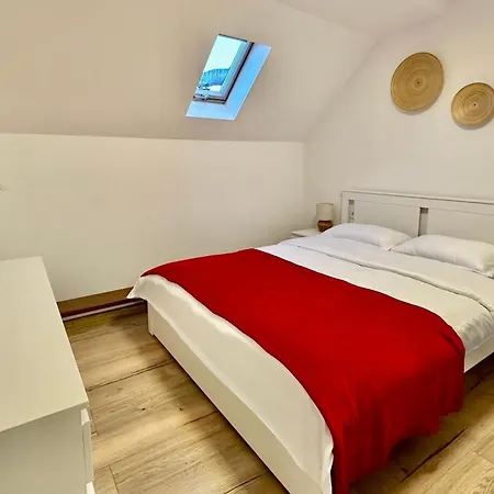 Sas Apartment